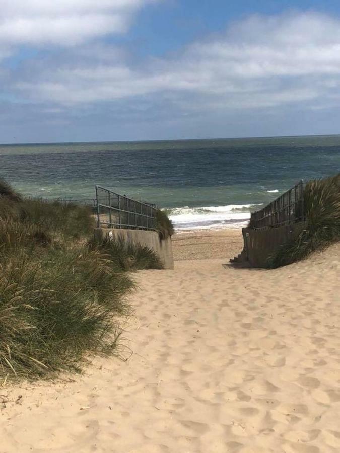 The Pollywiggle, Waxham, Nr Sea Palling Dog Friendly, Private Walk To The Beach NWI Buitenkant foto